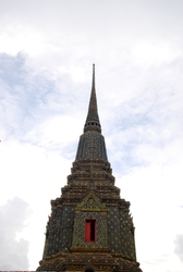 One of the many impressive sights at Wat Pho