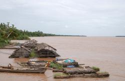 Homes and fishing boats on the Mekong