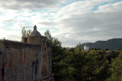 The Pousada was also an old fort and you can see a windmill in the background. There were several on thes
e hills.