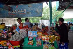 131-Tashkent spice seller.jpg