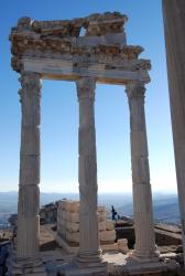 67-The ruins of Bergama.jpg