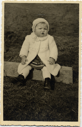 1949 - Ingetraud Rother as a baby.jpg