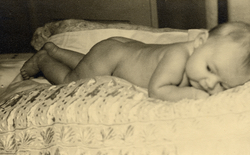 1950 - a naked baby Ingetraud Rother.jpg