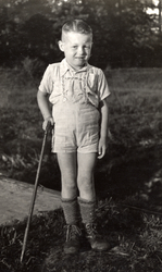 1950 - paul Rother with a walking stick.jpg