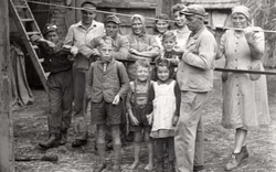 1951 - Karl Jahn's farm and workers - Paul Rother in front with girlfriend Annie Keib - also Martin Wittwer - Bertha Jahn.jpg