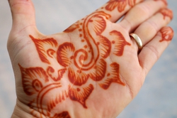 Friedel's henna hands